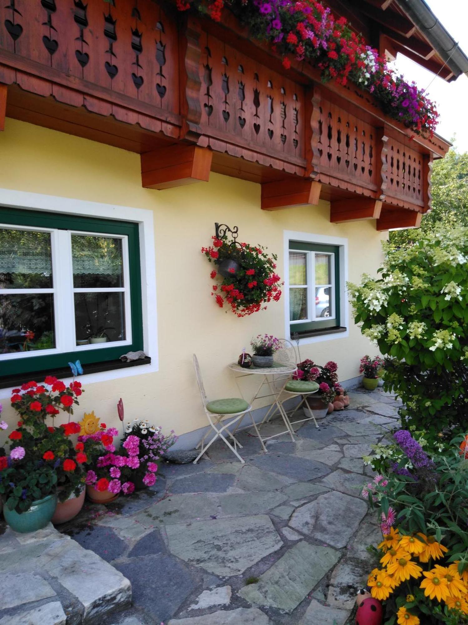 Linarhof Apartment Urlaub Am Bio Bauernhof Haus im Ennstal Eksteriør bilde