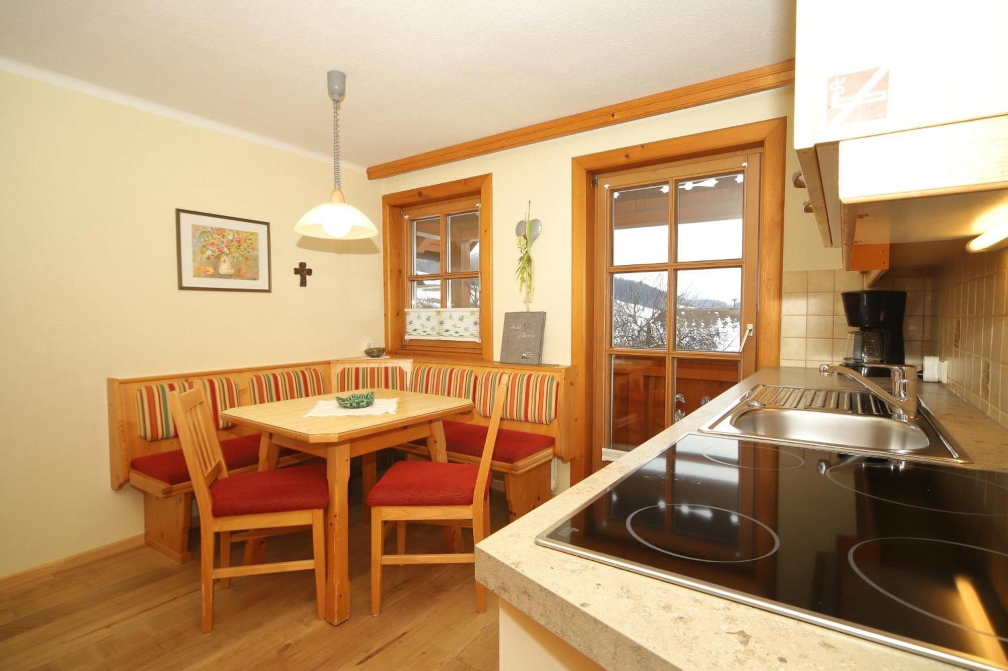 Linarhof Apartment Urlaub Am Bio Bauernhof Haus im Ennstal Eksteriør bilde