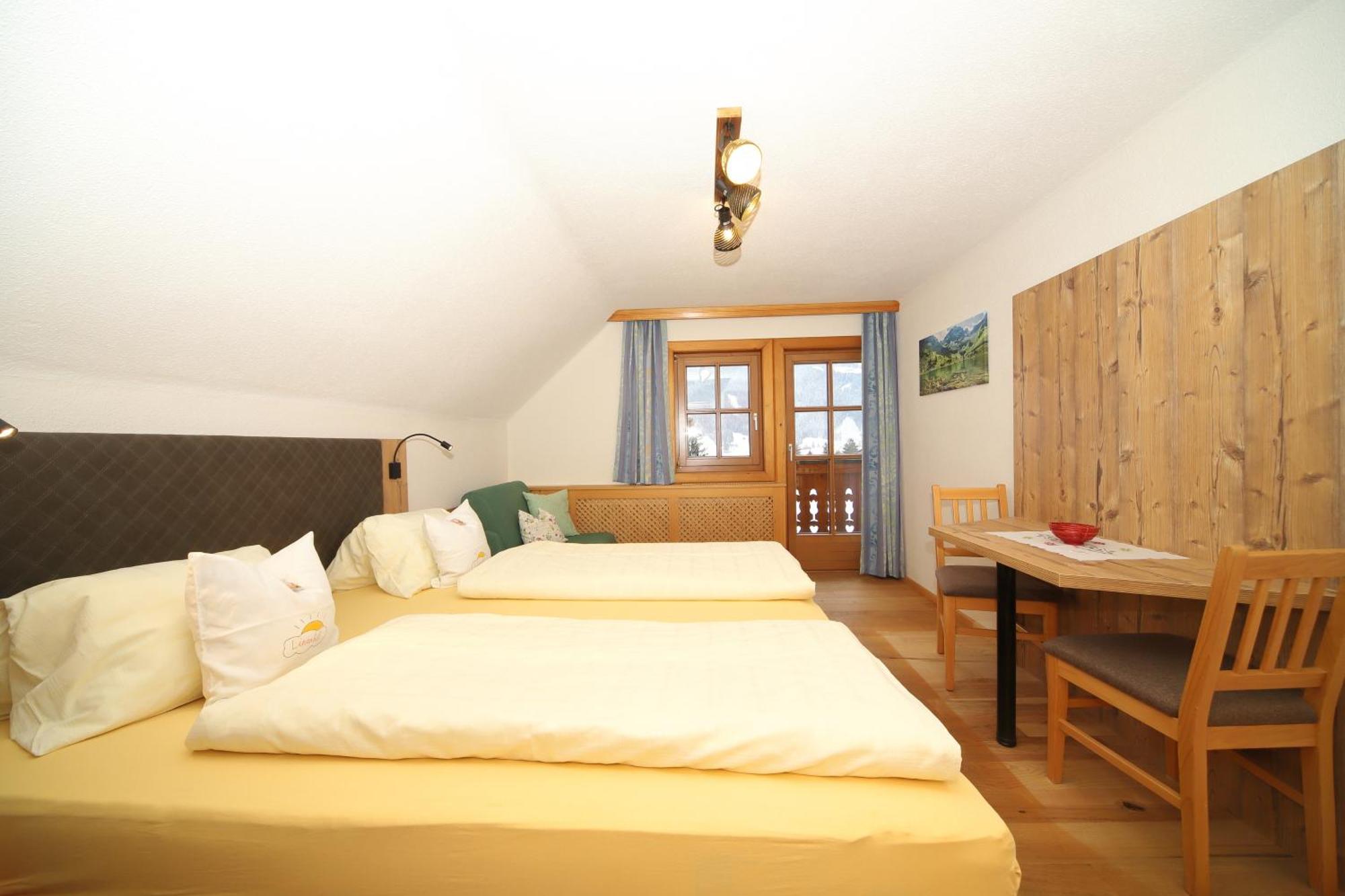 Linarhof Apartment Urlaub Am Bio Bauernhof Haus im Ennstal Eksteriør bilde